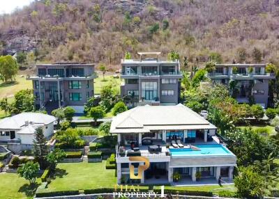 Black Mountain Luxury Golf Course Villa For Sale