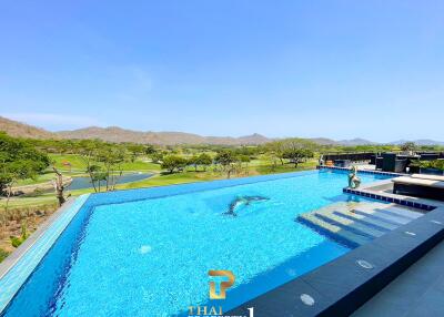 Black Mountain Luxury Golf Course Villa For Sale