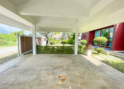 4 Bedroom Beach Villa For Sale - Dolphin Bay