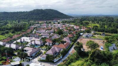 Meticulously Maintained 3 Bedroom Pool Villa In Woodland Project Off Soi 88 for Sale in Hua Hin (Fully Furnished & Ready to Move in)