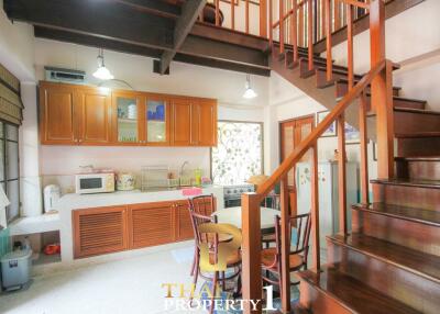 3 Storey Beach House Close to Mariott Hua Hin