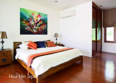 Top Quality Pool Villa with Stunning Sea and Mountain View for Sale near Sai Noi Beach in Hua Hin (fully furnished)