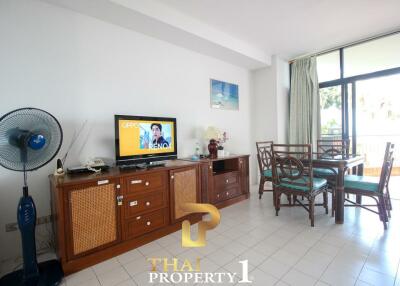 Beachfront Condo With Direct Sea View - Cha Am Beach Club