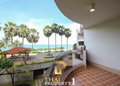 Beachfront Condo With Direct Sea View - Cha Am Beach Club