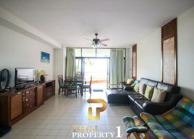 Beachfront Condo With Direct Sea View - Cha Am Beach Club