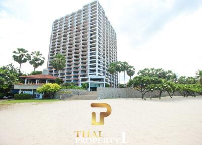 Beachfront Condo With Direct Sea View - Cha Am Beach Club