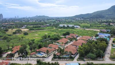 Central Location! 4 Bedroom Pool Villa on Soi 102 near Bluport for Sale in Hua Hin (Resale, Fully Furnished)