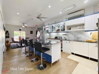 Central Location! 4 Bedroom Pool Villa on Soi 102 near Bluport for Sale in Hua Hin (Resale, Fully Furnished)