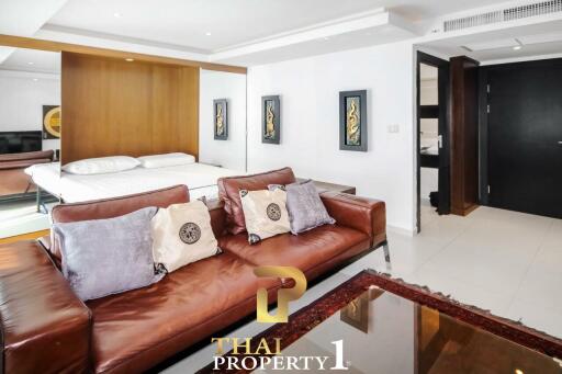 Lovely Furnished Pool View Studio At Avenue Residence - Pattaya Second Road