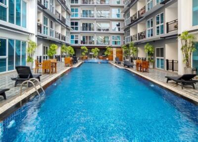 Lovely Furnished Pool View Studio At Avenue Residence - Pattaya Second Road