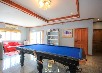 Exceptional 3 Bedroom Pool Villa For Sale - Soi Hua Hin 6