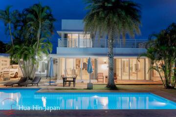 4 Bedroom Contemporary Design on Course Pool Villa at Palm Hills Golf for Sale