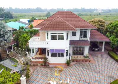 2 Storey House On Over 1 Rai Land For Sale - Beach Side Cha Am