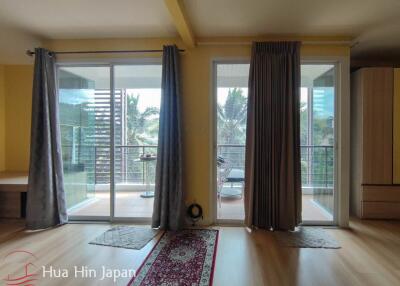 1 Bedroom Unit For Rent On 3rd Floor at Tira Tiraa In The Heart Of Hua Hin Town