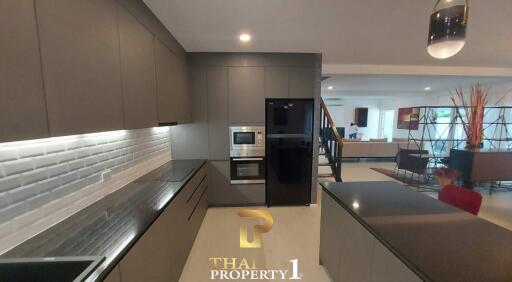 Newly renovated 3 bed pool villa Pattaya