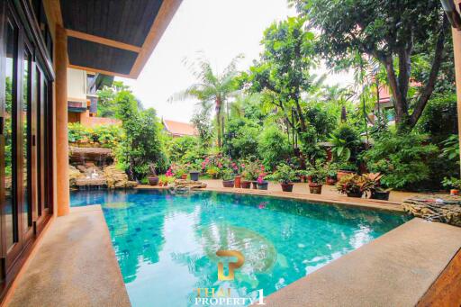 Luxury 3 Bedroom Pool Villa At Dharawadi Village - Na Jomtien