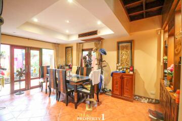 Luxury 3 Bedroom Pool Villa At Dharawadi Village - Na Jomtien