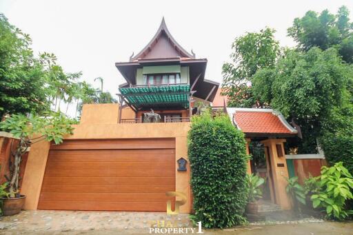 Luxury 3 Bedroom Pool Villa At Dharawadi Village - Na Jomtien