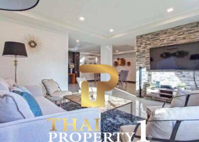 Large 5 Bedroom Pool Villa In Central Jomtien - ONLY 800 Meter To Beach