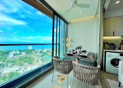 2 Bed Corner Unit At New Hua Hin Landmark - VEHHA Condominium 100% Sea View