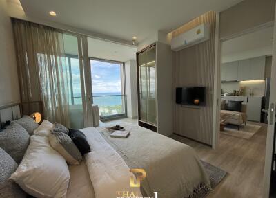 2 Bed Corner Unit At New Hua Hin Landmark - VEHHA Condominium 100% Sea View