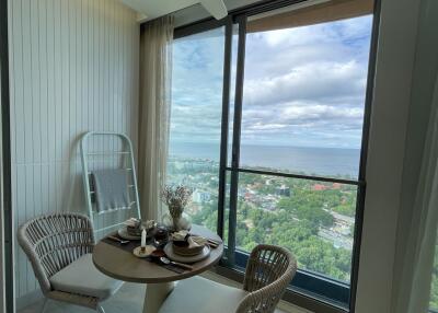 1 Bed + At New Hua Hin Landmark - VEHHA Condominium 100% Sea View