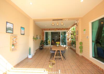 Immaculate Corner 2 Storey Townhouse For Sale - Hua Hin Soi 94