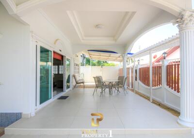 Freestanding Great Location Central 4 Bedroom House For Rent - Hua Hin Soi 70