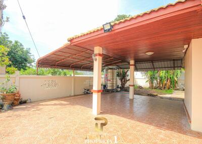 Freestanding 4 Bedroom House On Large Plot - Hua Hin Soi 2