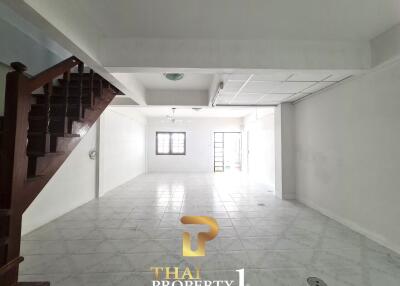 City Center 2 Bedroom Townhouse - HuaHin