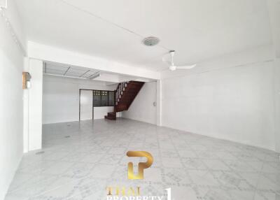 City Center 2 Bedroom Townhouse - HuaHin