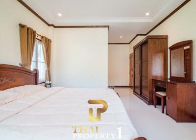 3 Bedroom Pool Villa In Samorphrong Area - Hua Hin