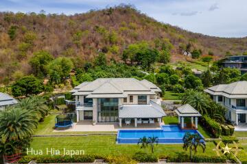 Black Mountain Absolute luxury golf course villa for sale Hua Hin