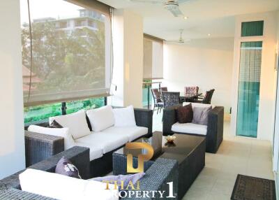 Large Foreigner Name - 2 Bed Condo at Siam Ocean View