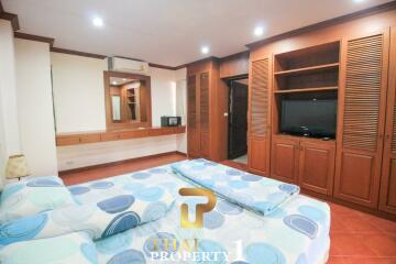 One Bed Condo At Chateau Dale - Thappraya Rd - Pattaya