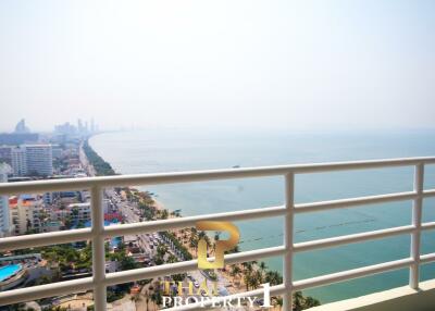 Sea view - Corner one bedroom unit for sale at View Talay 7