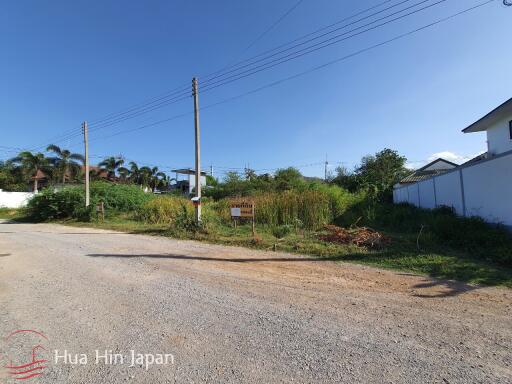 Land for Sale off Soi Hua Hin 114 only 5 minute to Bluport shopping mall