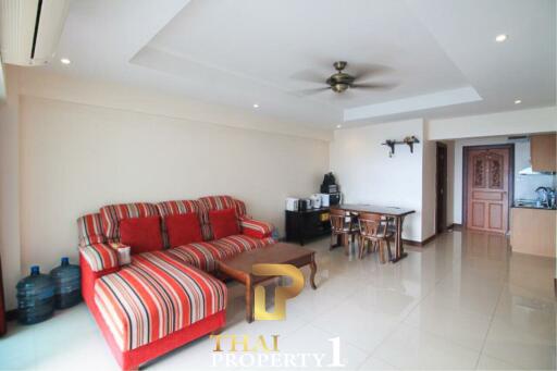 Large One Bed Condo At Sombat Condotel - Pratamnak