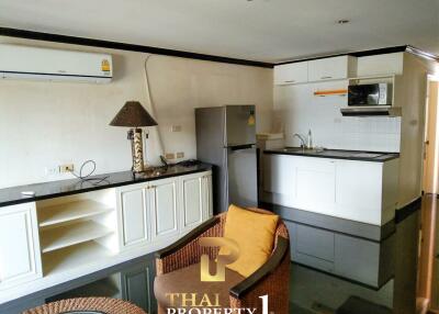 Superb Location 3 Bed 2 Bath Condo Jomtien Beach