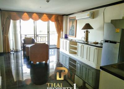 Superb Location 3 Bed 2 Bath Condo Jomtien Beach