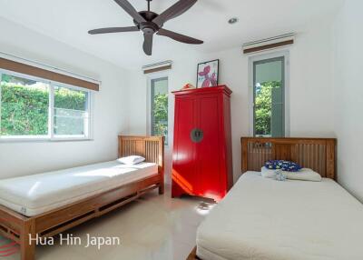 Location!! 3 Bedroom Pool Villa For Rent In Soi 102 only 5 minute to Bluport shopping center