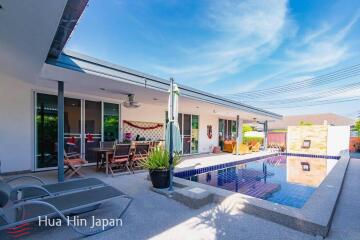 Location!! 3 Bedroom Pool Villa For Rent In Soi 102 only 5 minute to Bluport shopping center