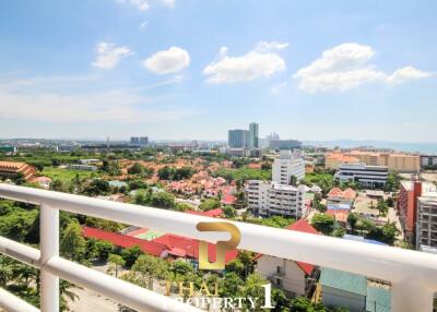 Great Value - Partially Renovated - Foreign Name Owned 3-4 Bed Unit - View Talay 2