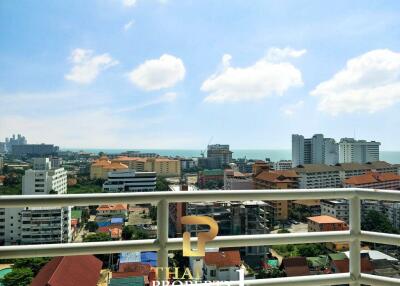 Great Value - Partially Renovated - Foreign Name Owned 3-4 Bed Unit - View Talay 2