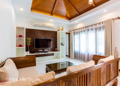 Thai - Bali Style 4 Bedrooms Pool Villa in Multipul Award Winning Develper on Soi 88 (Completed, Furnished)