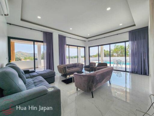 Newly Completed Modern 5 Bedroom Pool Villa with Great View, 15 min South of Hua Hin