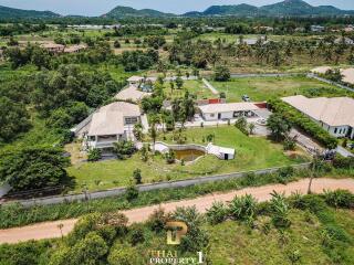 5 Bedroom House On A Large 3,154 land At  Palm Gate - Hua Hin