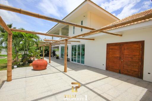 5 Bedroom House On A Large 3,154 land At  Palm Gate - Hua Hin