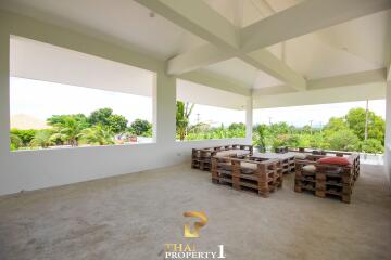 5 Bedroom House On A Large 3,154 land At  Palm Gate - Hua Hin