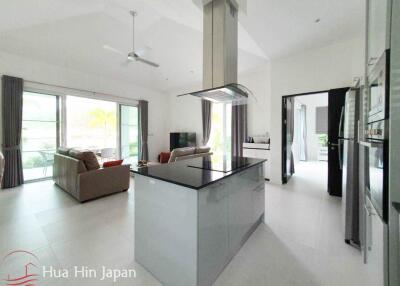 Beautiful 3 Bedroom Pool Villa on Popular Red Mountain Project off Soi 88